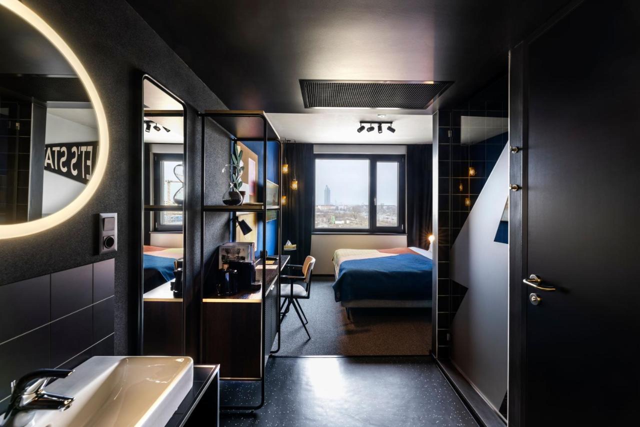 Hotel The Social Hub Vienna Esterno foto Room interior