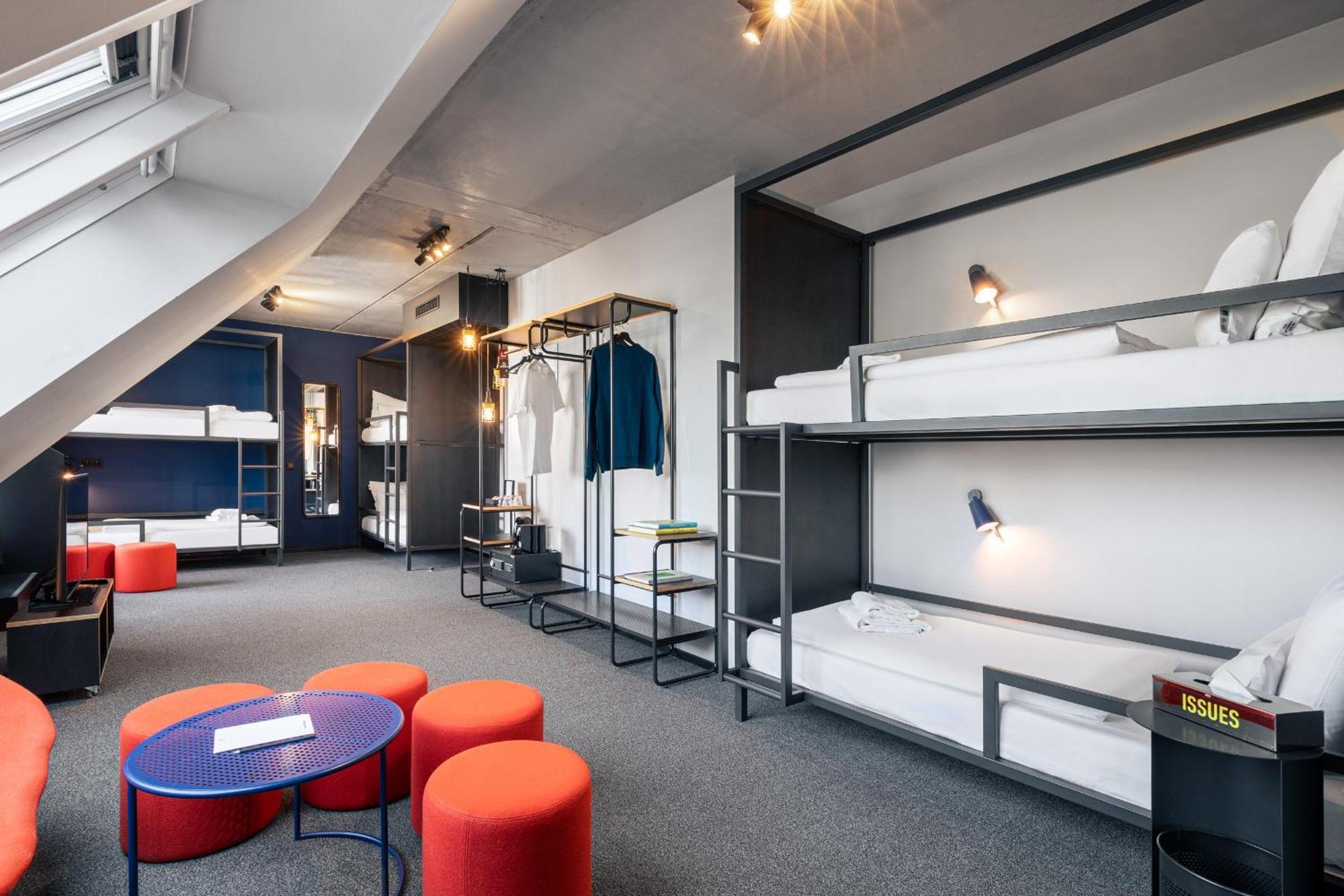 Hotel The Social Hub Vienna Esterno foto Hostel room