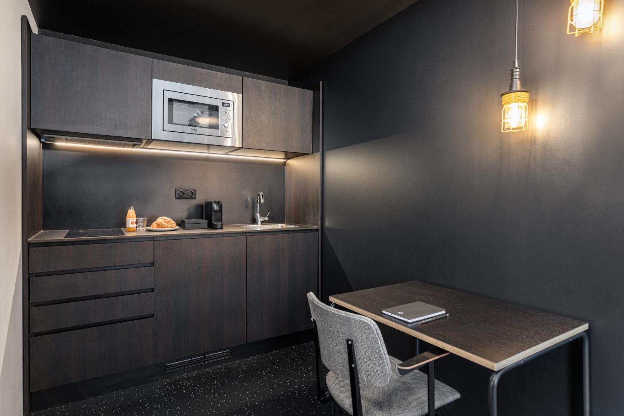 Hotel The Social Hub Vienna Esterno foto Kitchen