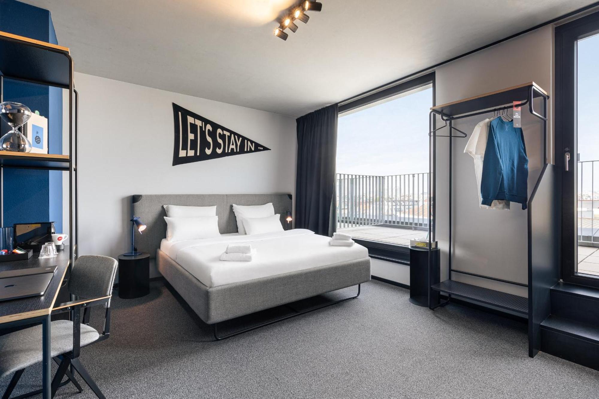 Hotel The Social Hub Vienna Esterno foto Let's stay in
